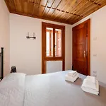 Apartament Attic Historic Building With Air Conditioning *