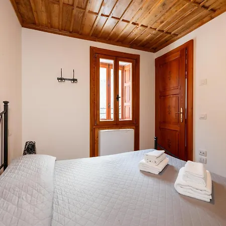 Апартаменты Attic Historic Building With Air Conditioning *