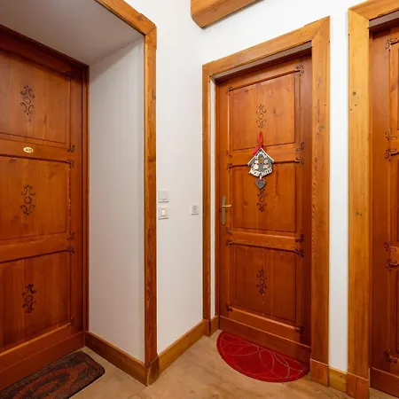 Attic Historic Building With Air Conditioning * Ceresole Reale