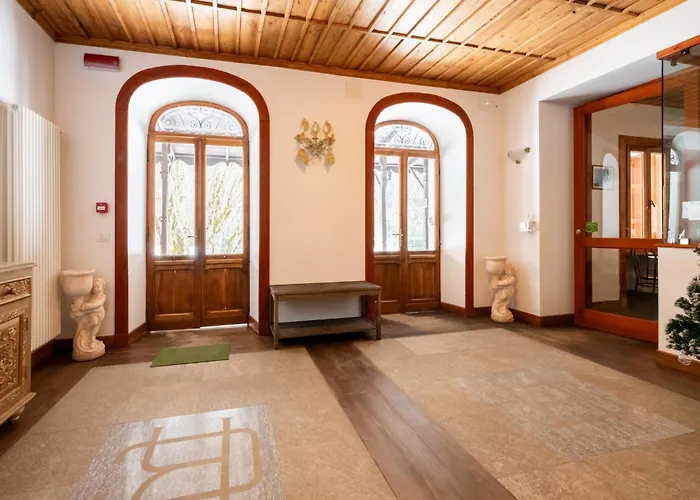 Apartamento Attic Historic Building With Air Conditioning *