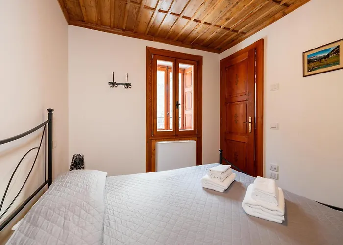 Apartamento Attic Historic Building With Air Conditioning *